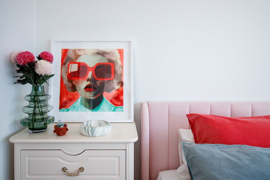 Sample - Ida - 60x60 cm Shadow Box Frame White